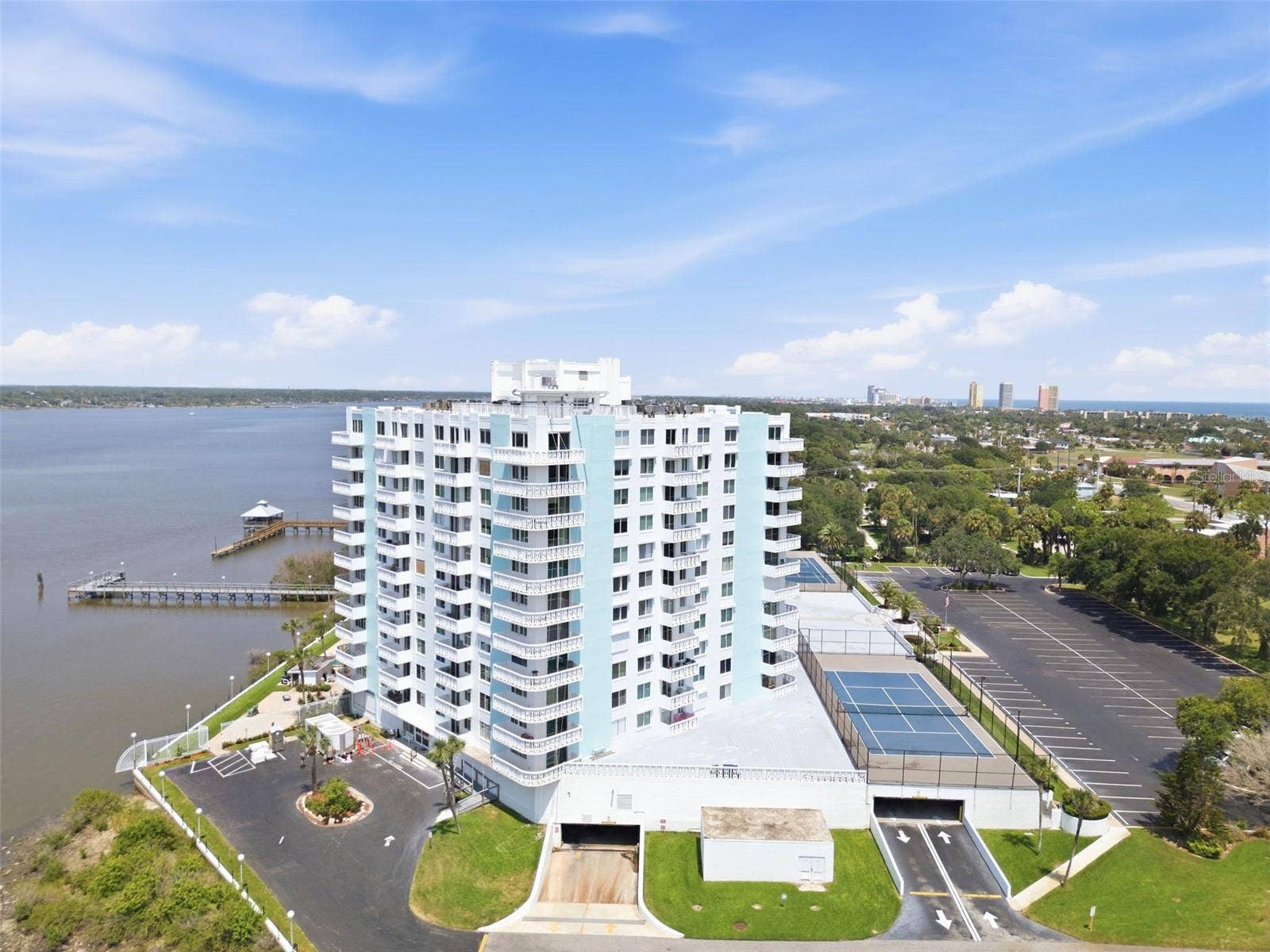 935 N HALIFAX AVENUE, #604, Daytona Beach, FL 32118 935 N HALIFAX AVENUE, #604, Daytona Beach, FL 32118