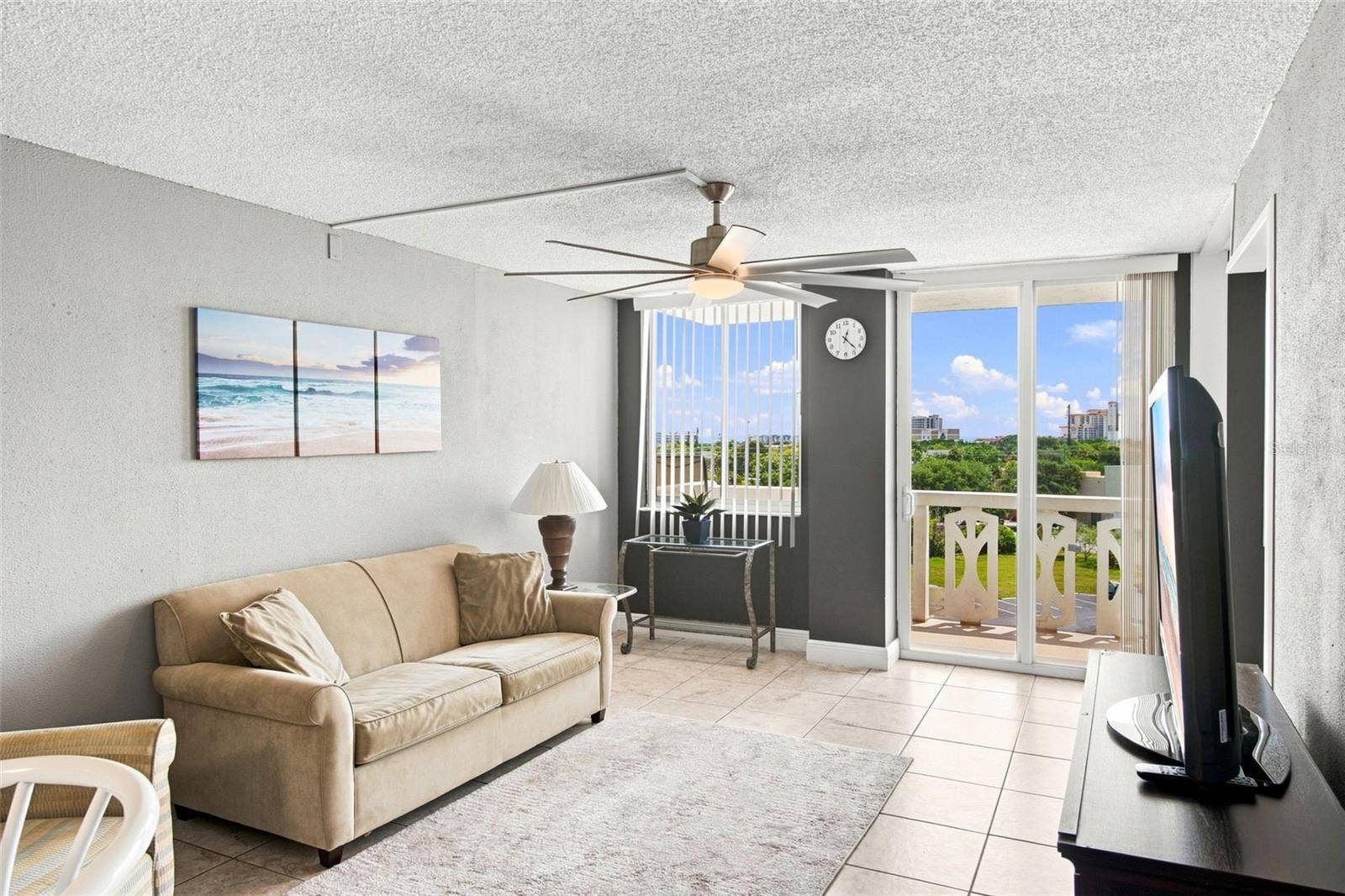 935 N HALIFAX AVENUE, #604, Daytona Beach, FL 32118 935 N HALIFAX AVENUE, #604, Daytona Beach, FL 32118