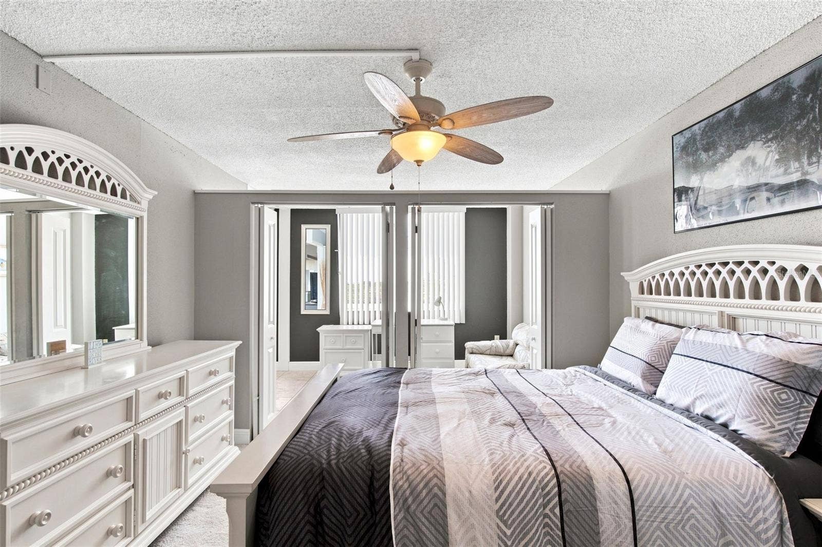 935 N HALIFAX AVENUE, #604, Daytona Beach, FL 32118 935 N HALIFAX AVENUE, #604, Daytona Beach, FL 32118