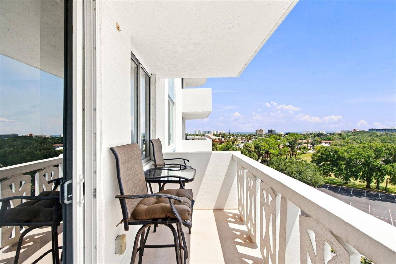 935 N HALIFAX AVENUE, #604, Daytona Beach, FL 32118 935 N HALIFAX AVENUE, #604, Daytona Beach, FL 32118