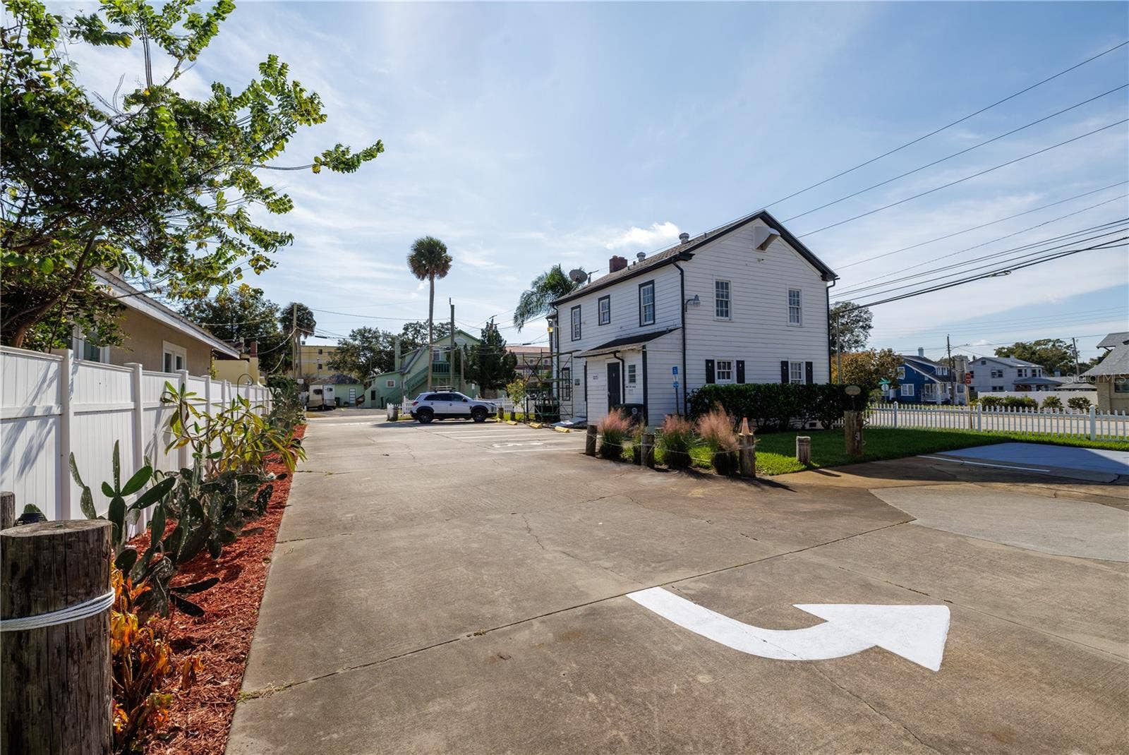 429 N RIDGEWOOD AVENUE, Daytona Beach, FL 32114