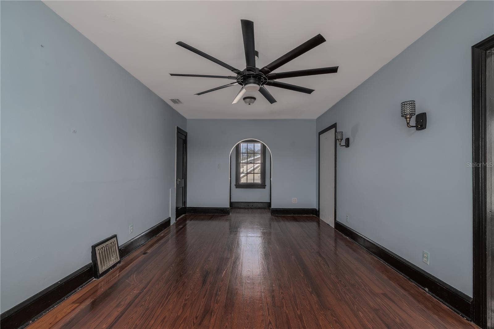 429 N RIDGEWOOD AVENUE, Daytona Beach, FL 32114