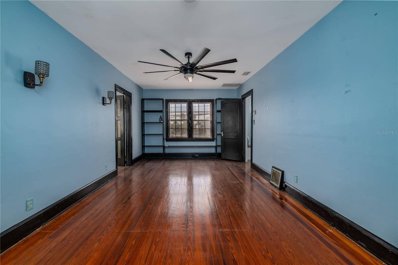 429 N RIDGEWOOD AVENUE, Daytona Beach, FL 32114