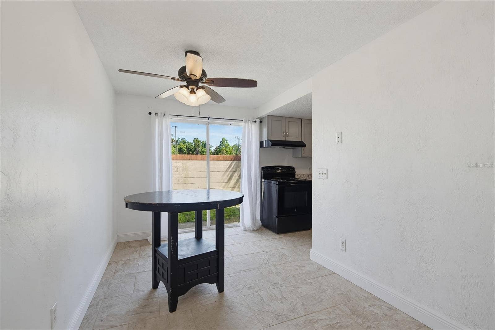 429 N RIDGEWOOD AVENUE, Daytona Beach, FL 32114