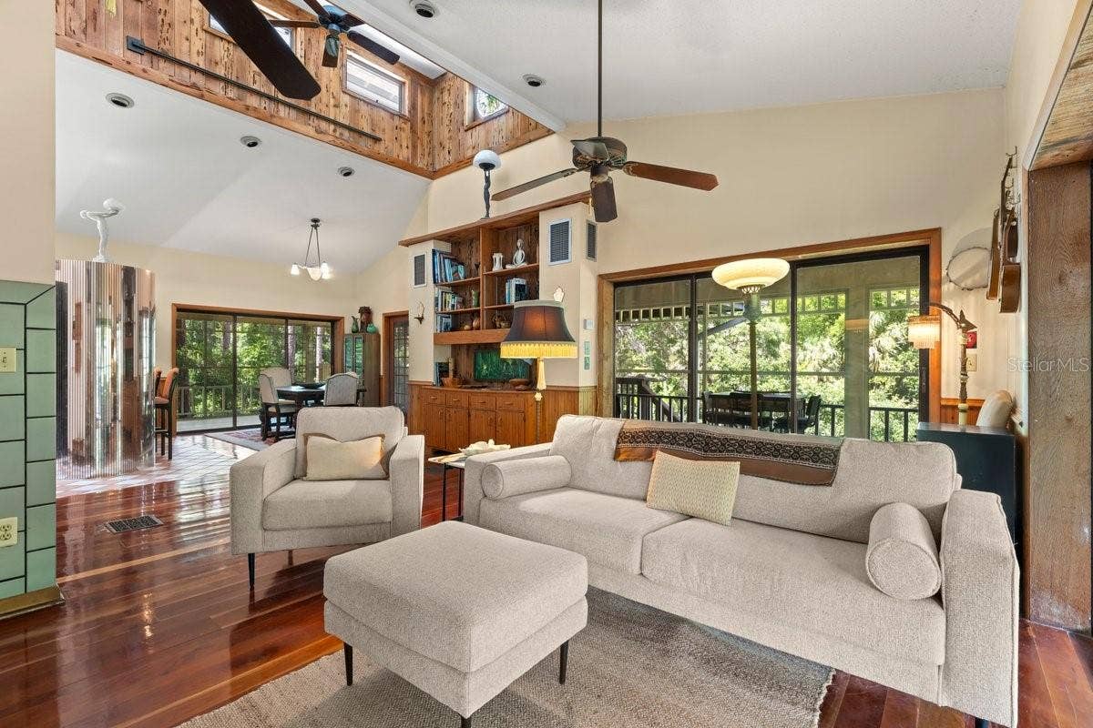 400 PINE BLUFF TRAIL, Ormond Beach, FL 32174