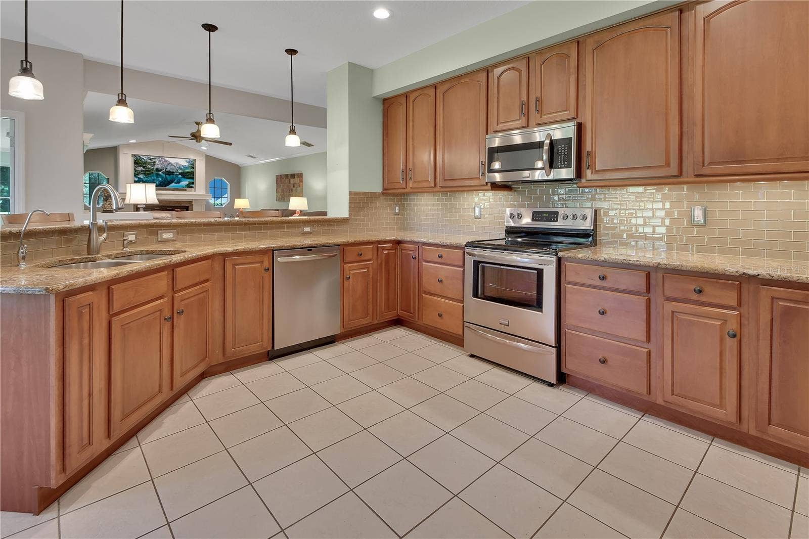 1925 GLENWOOD OAKS LANE, Deland, FL 32720