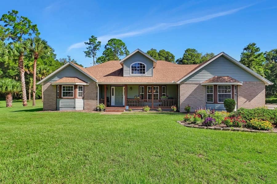 Property photo for 1925 GLENWOOD OAKS LANE, Deland, FL