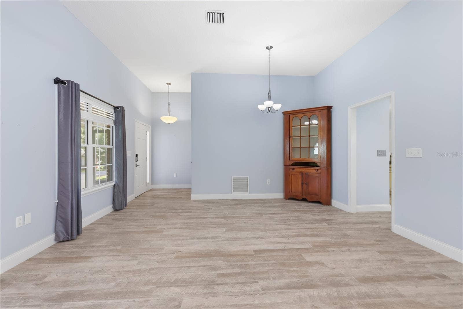 2500 S GLEN EAGLES DRIVE, Deland, FL 32724