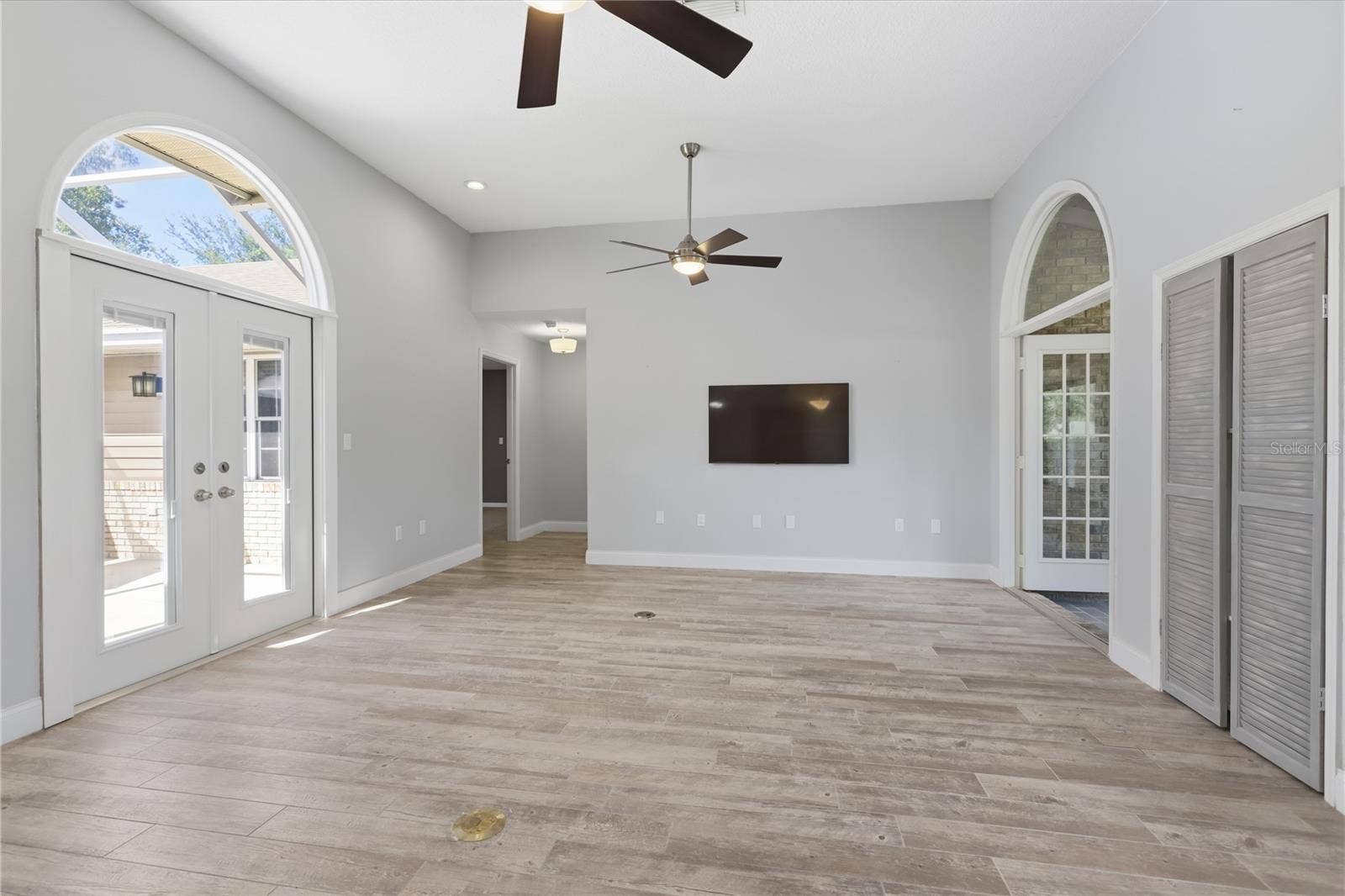 2500 S GLEN EAGLES DRIVE, Deland, FL 32724