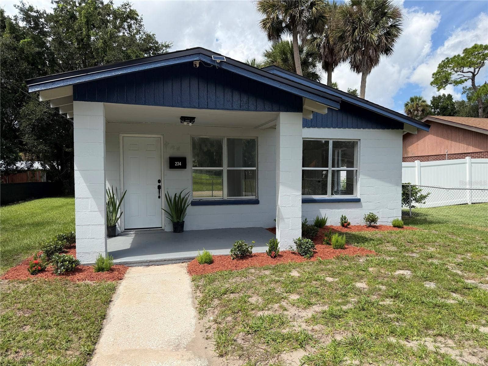 234 N ADAMS STREET, Daytona Beach, FL 32114 234 N ADAMS STREET, Daytona Beach, FL 32114