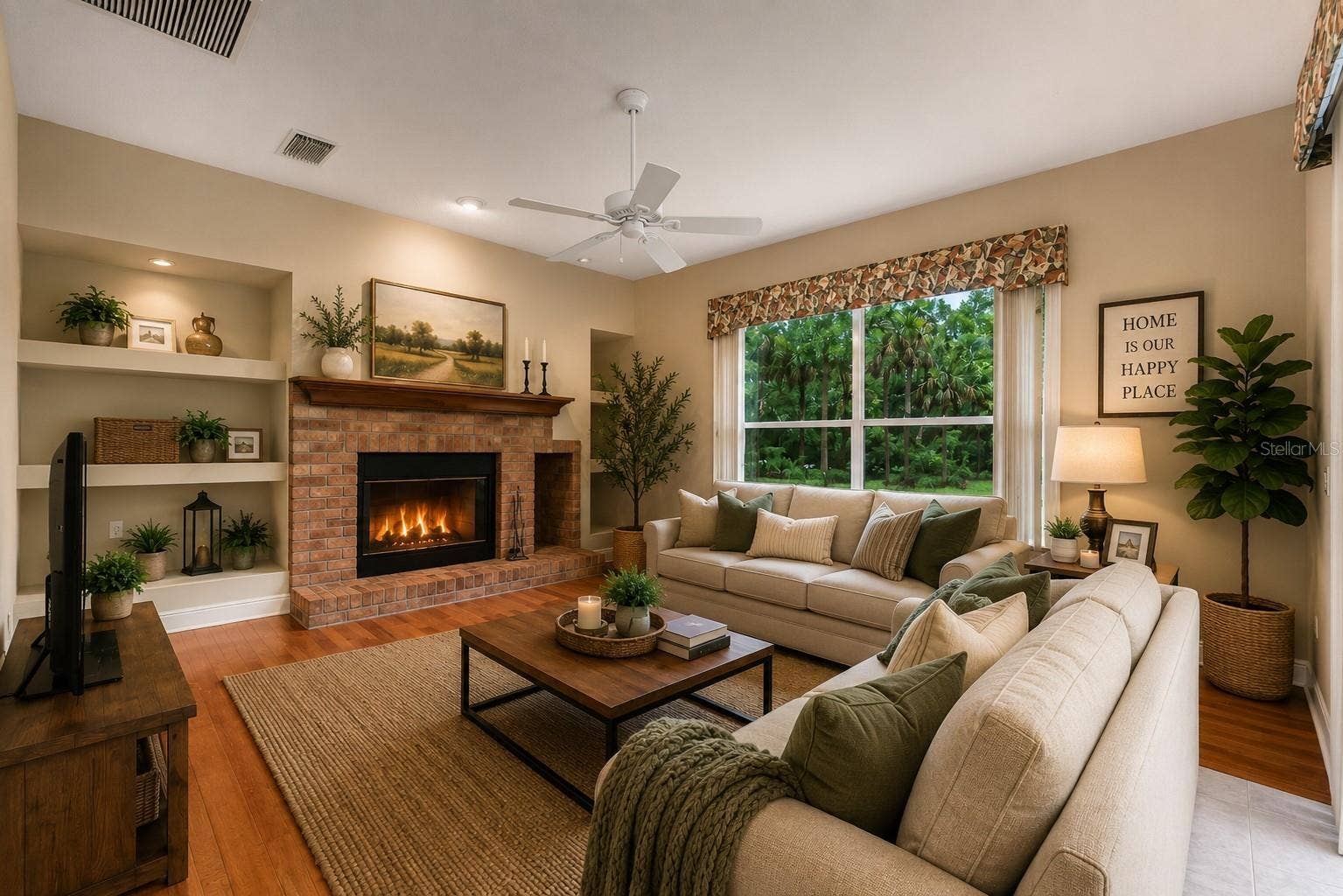 FAMILY ROOM