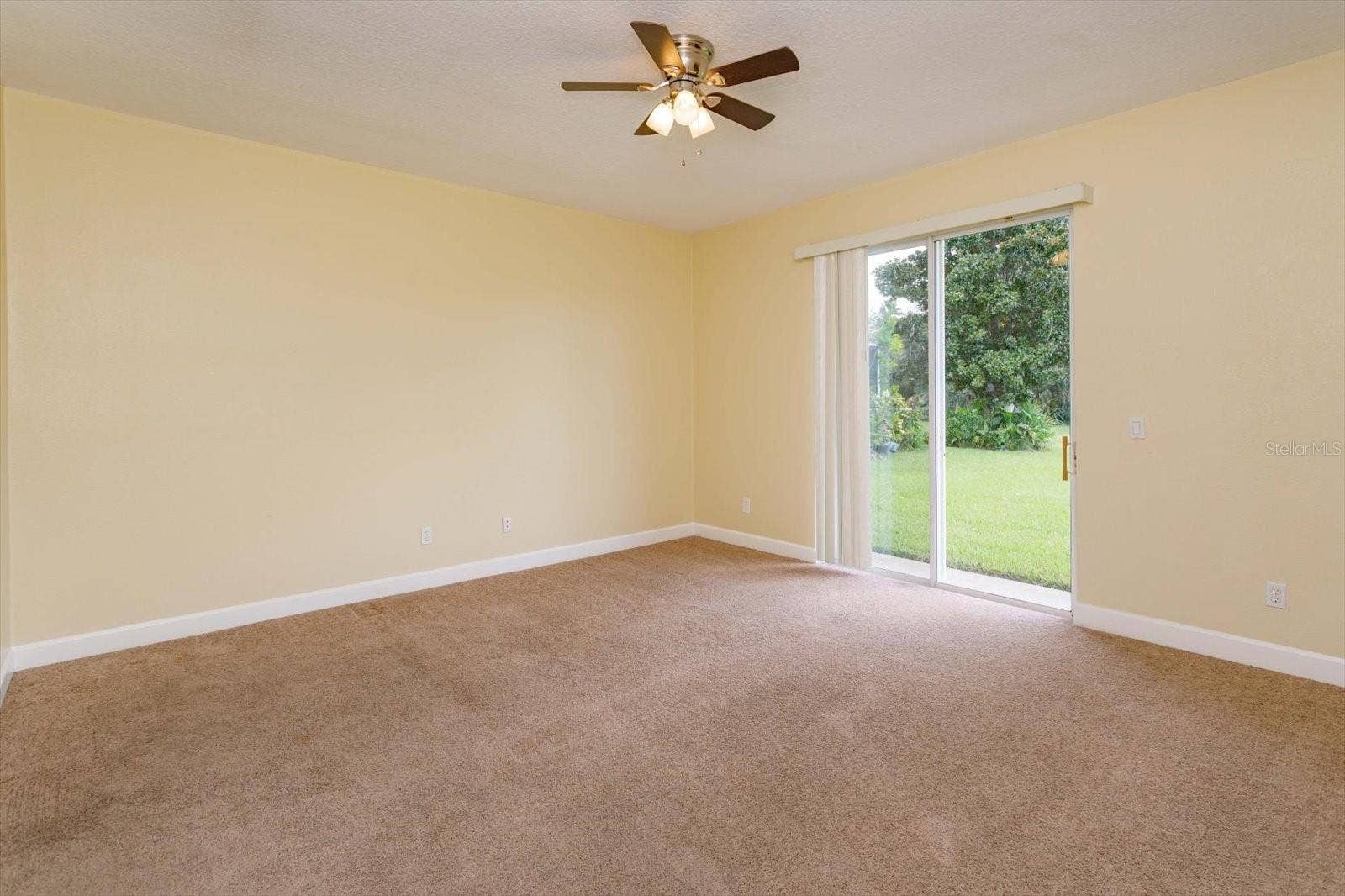 14017 SIERRA VISTA DRIVE, Orlando, FL 32837 14017 SIERRA VISTA DRIVE, Orlando, FL 32837