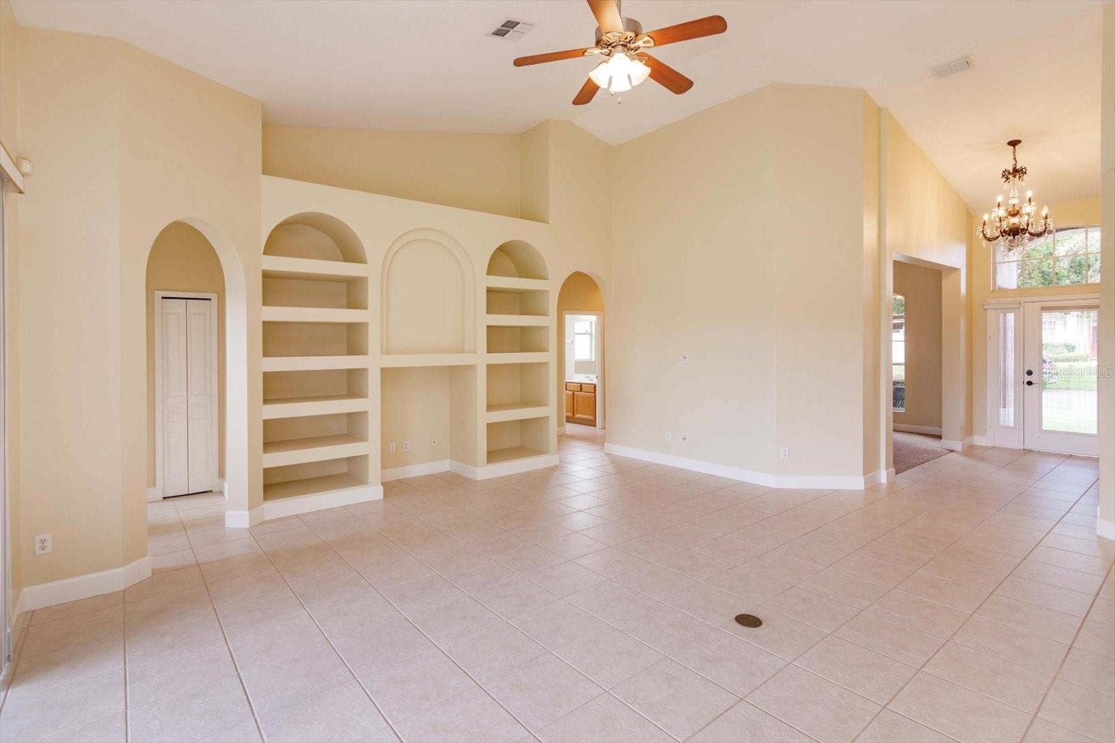 14017 SIERRA VISTA DRIVE, Orlando, FL 32837 14017 SIERRA VISTA DRIVE, Orlando, FL 32837