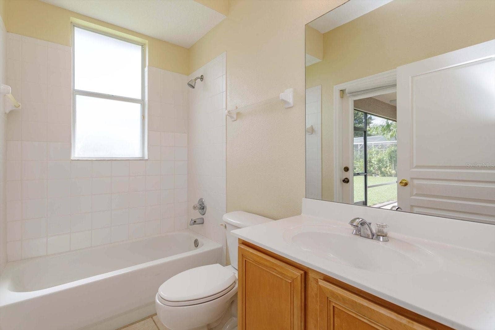 14017 SIERRA VISTA DRIVE, Orlando, FL 32837 14017 SIERRA VISTA DRIVE, Orlando, FL 32837