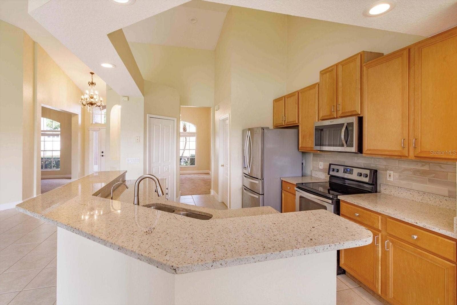 14017 SIERRA VISTA DRIVE, Orlando, FL 32837 14017 SIERRA VISTA DRIVE, Orlando, FL 32837