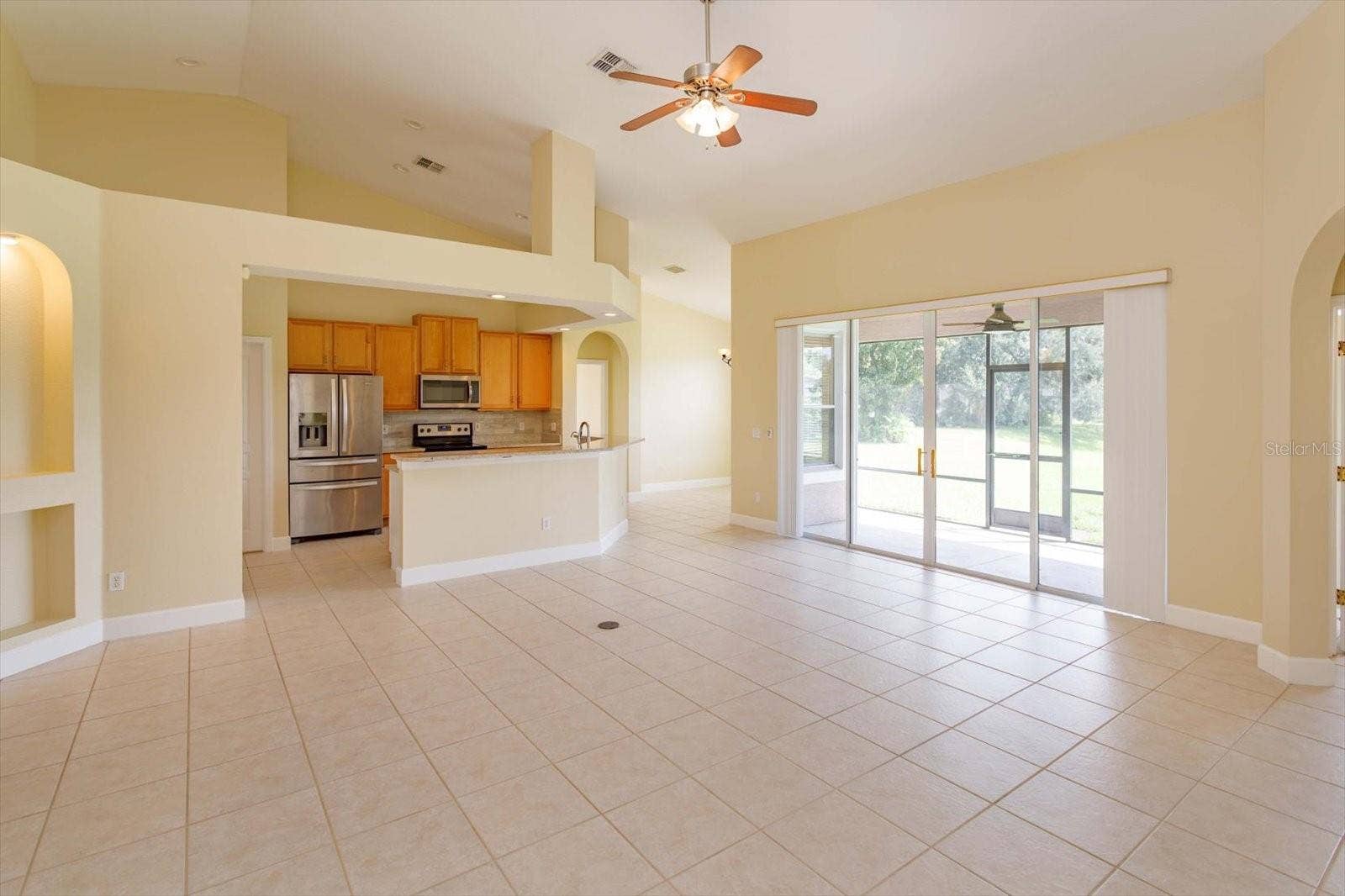 14017 SIERRA VISTA DRIVE, Orlando, FL 32837 14017 SIERRA VISTA DRIVE, Orlando, FL 32837