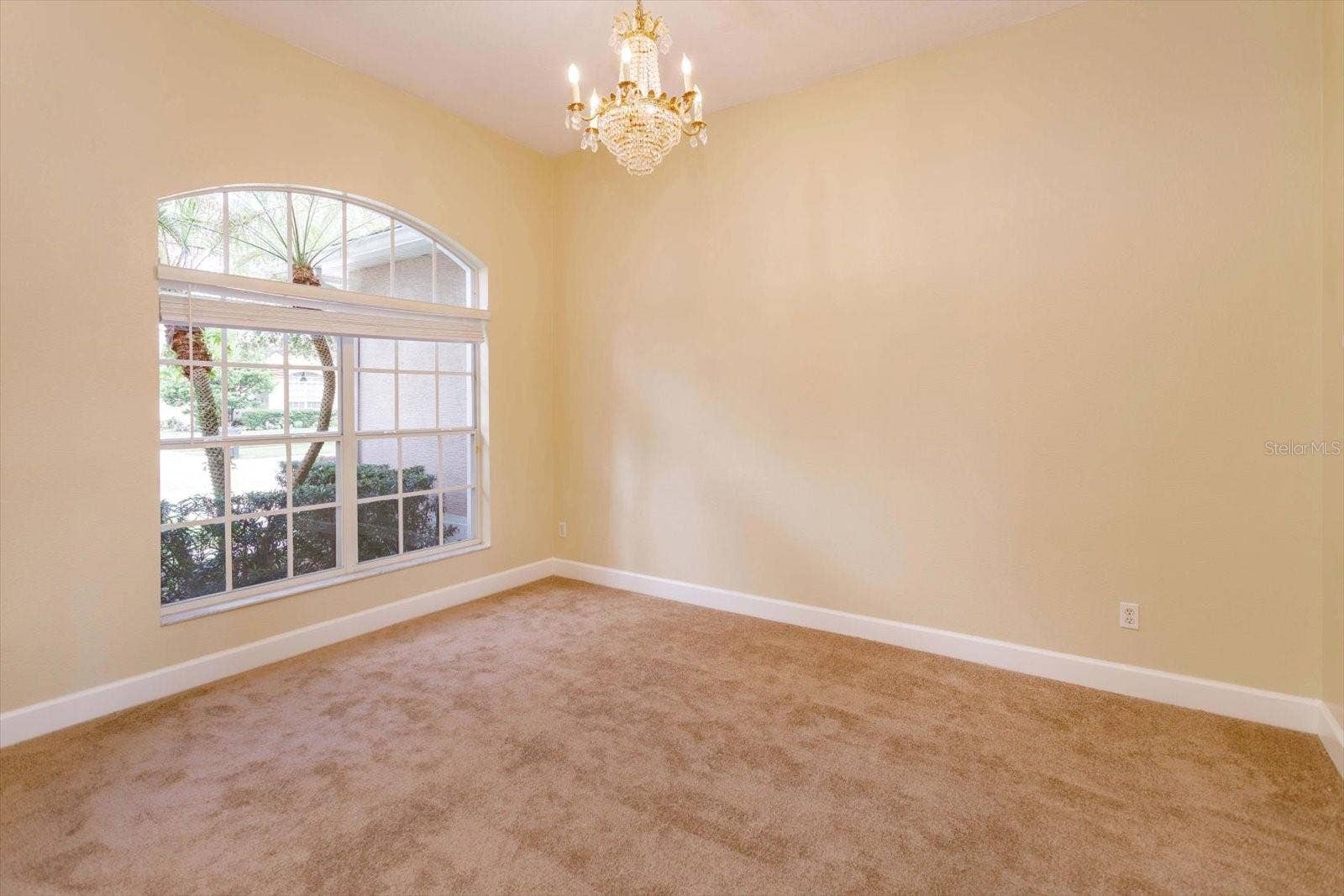 14017 SIERRA VISTA DRIVE, Orlando, FL 32837 14017 SIERRA VISTA DRIVE, Orlando, FL 32837