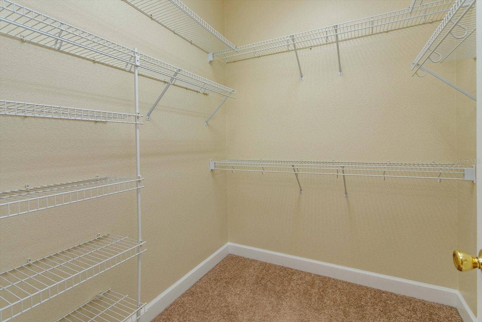 14017 SIERRA VISTA DRIVE, Orlando, FL 32837 14017 SIERRA VISTA DRIVE, Orlando, FL 32837