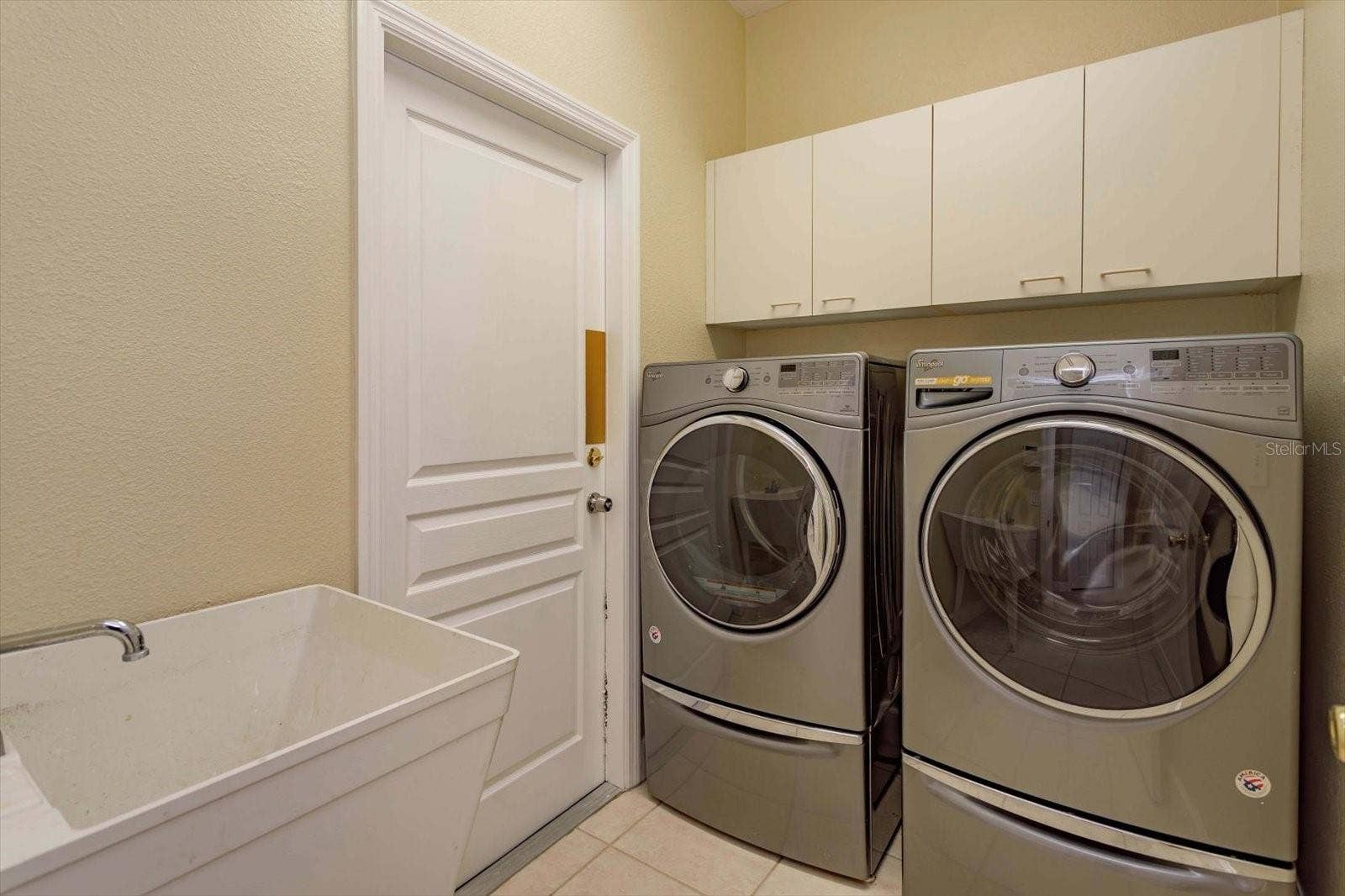 14017 SIERRA VISTA DRIVE, Orlando, FL 32837 14017 SIERRA VISTA DRIVE, Orlando, FL 32837
