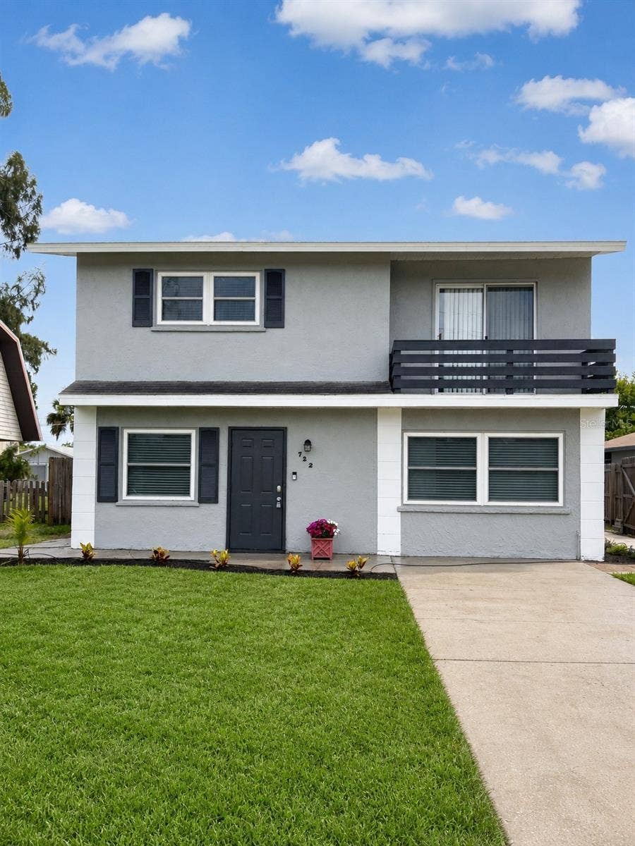 Property photo for 722 65TH AVENUE E, Bradenton, FL