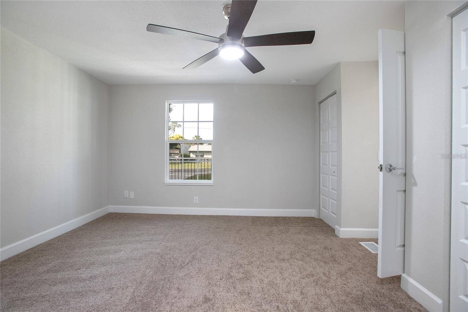 1014 TALTON AVE, Deland, FL 32720