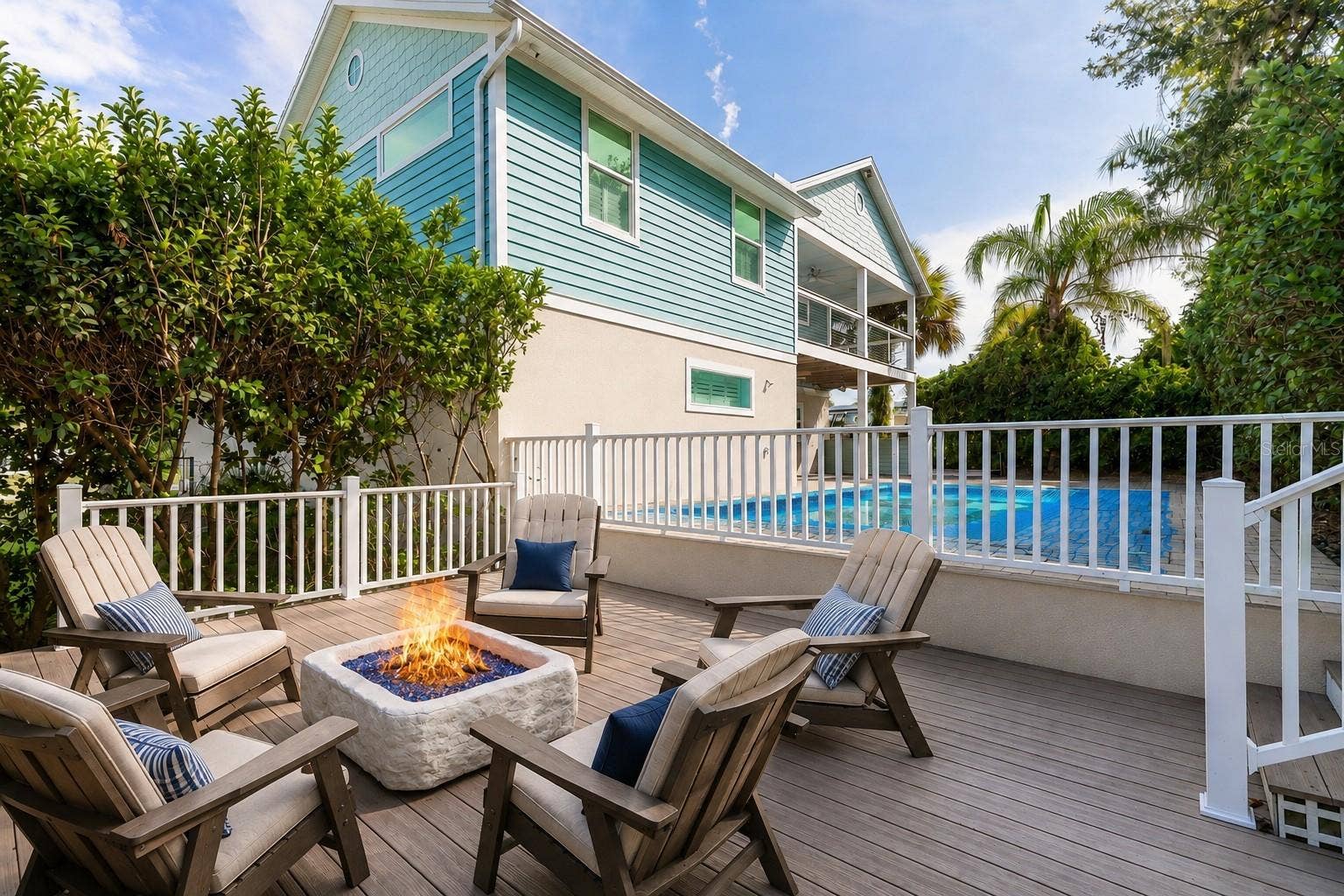 130 HERNANDEZ AVENUE, Ormond Beach, FL 32174 VS FirePit