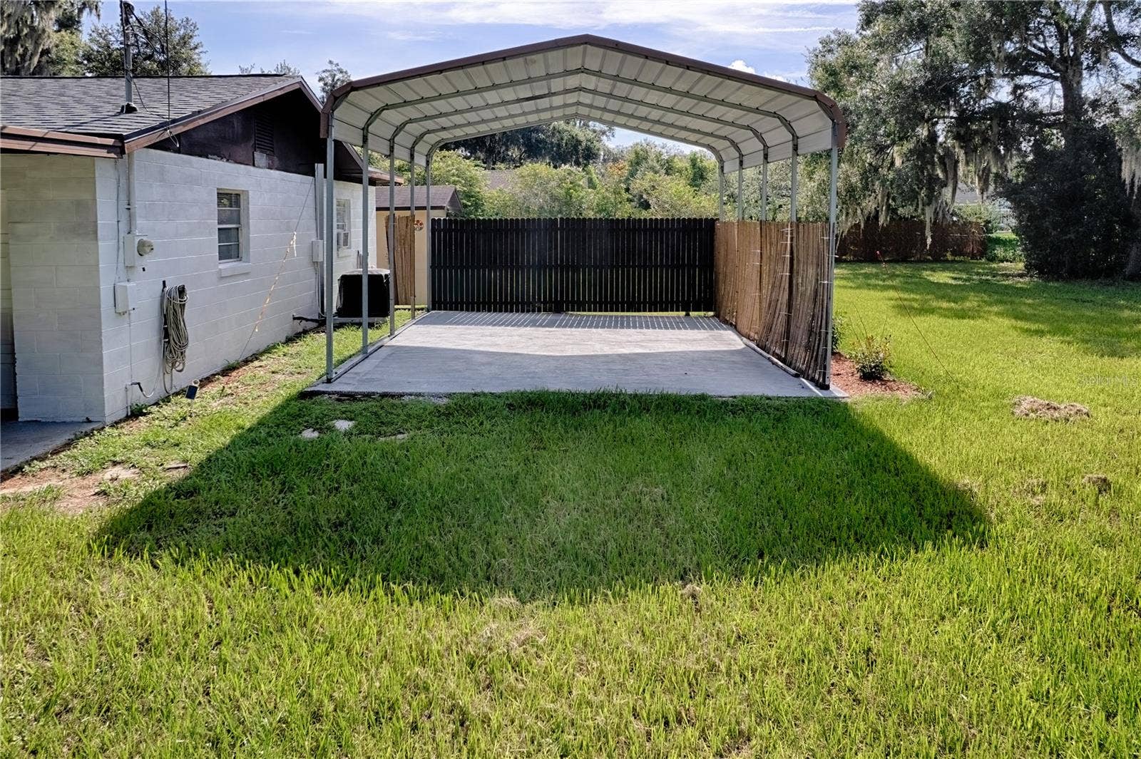 carport