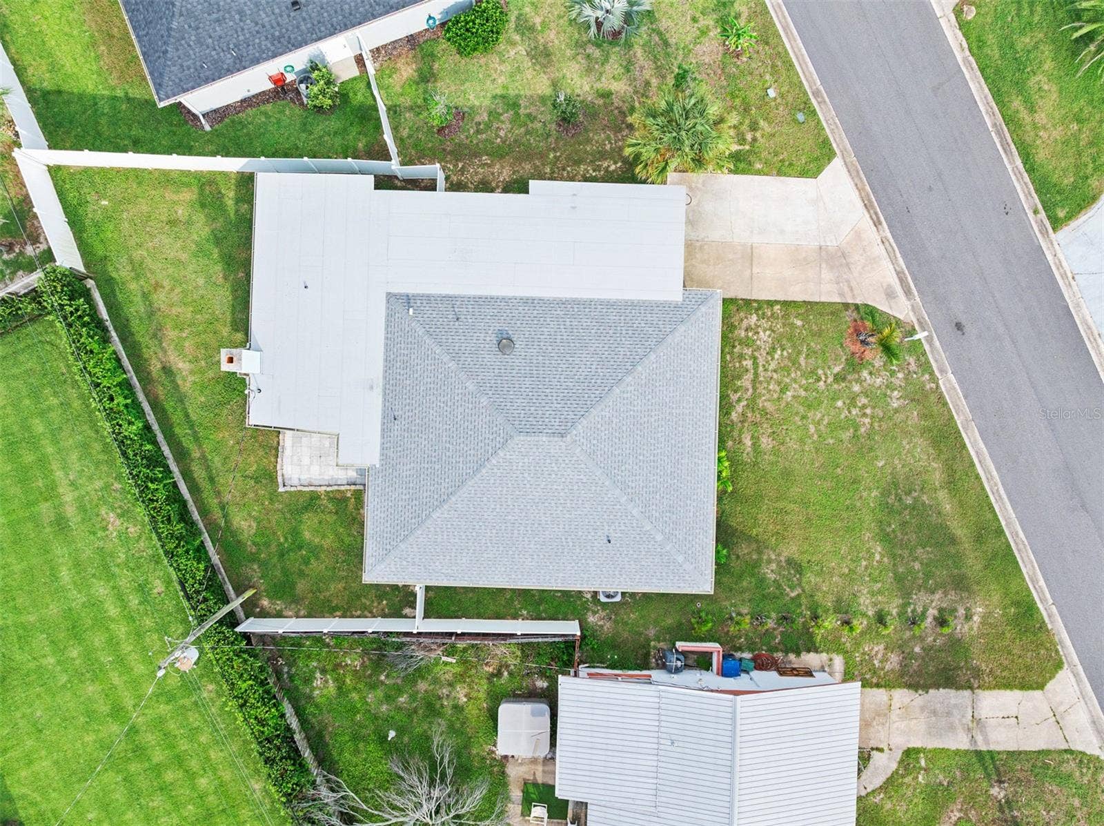 22 PLAZA DRIVE, Ormond Beach, FL 32176 NEW ROOF