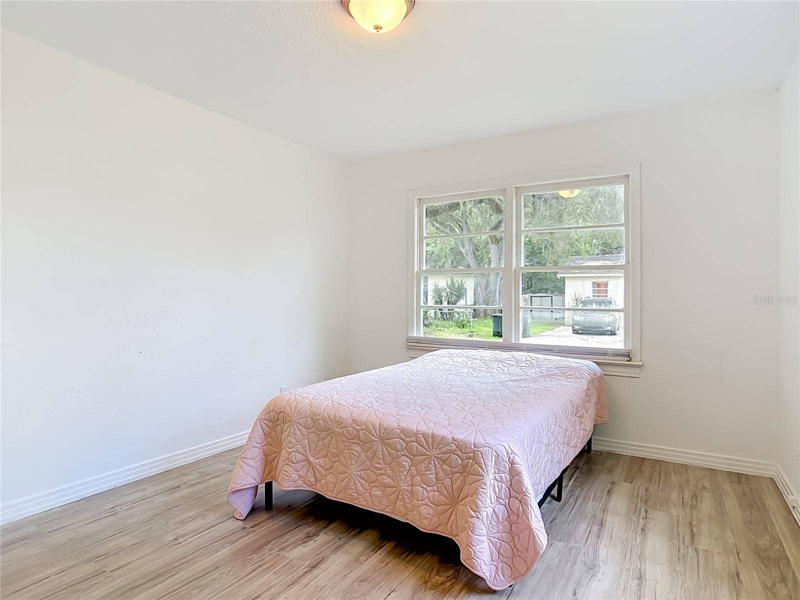 709 EDWARDS STREET, Daytona Beach, FL 32114 good size room