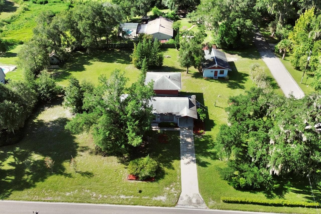 601 GLENWOOD ROAD, Deland, FL 32720 601 GLENWOOD ROAD, Deland, FL 32720