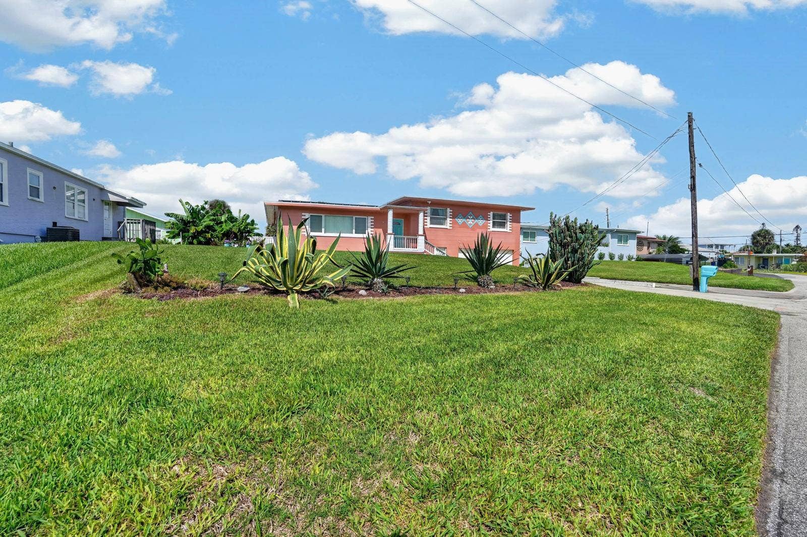 1910 MARILYN STREET, Daytona Beach, FL 32118