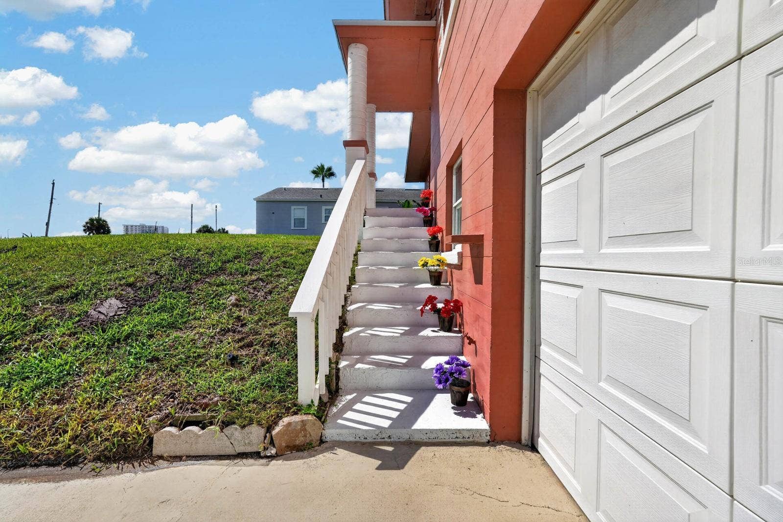 1910 MARILYN STREET, Daytona Beach, FL 32118