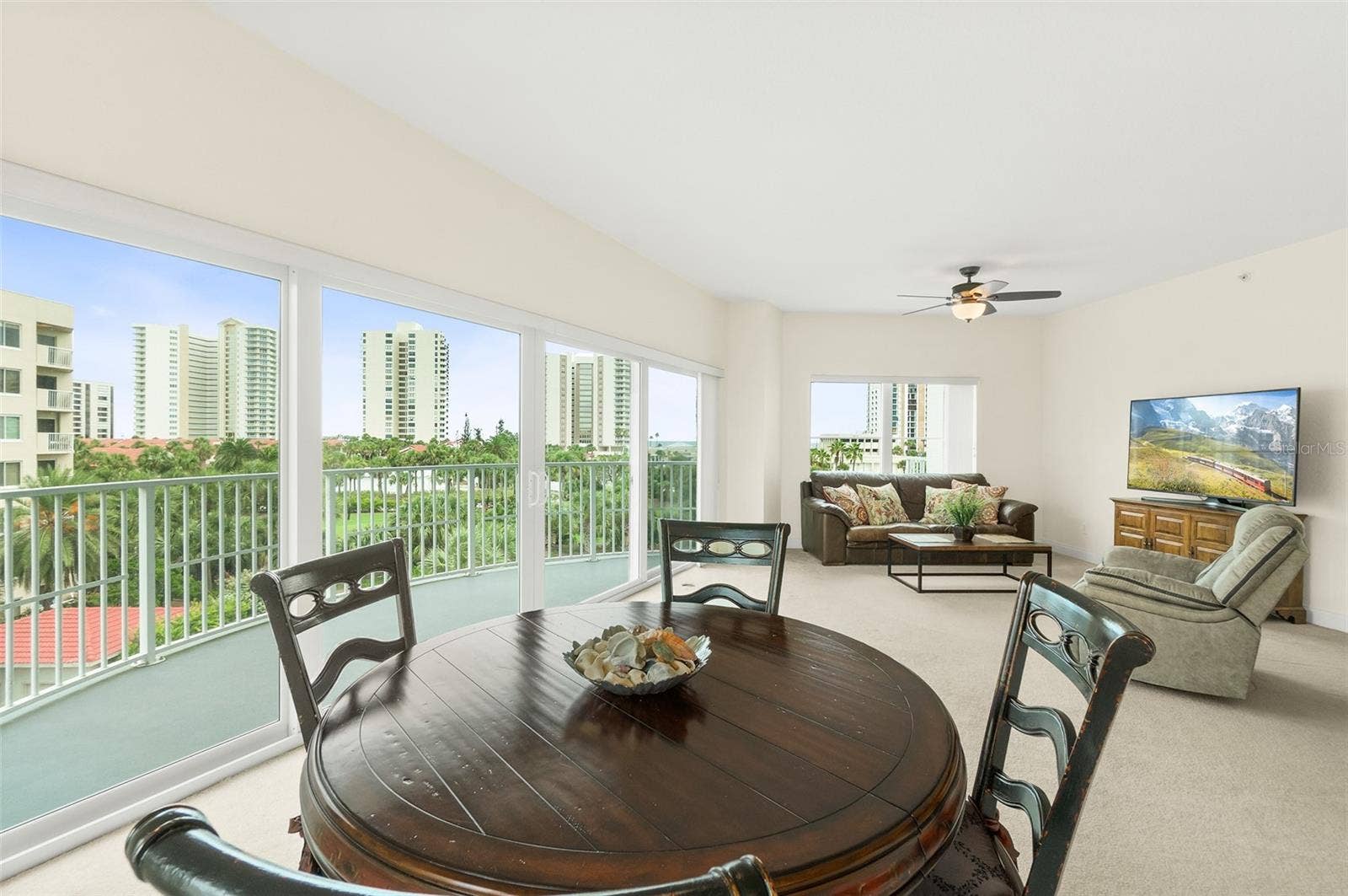 2 OCEANS WEST BOULEVARD, #406, Daytona Beach Shores, FL 32118