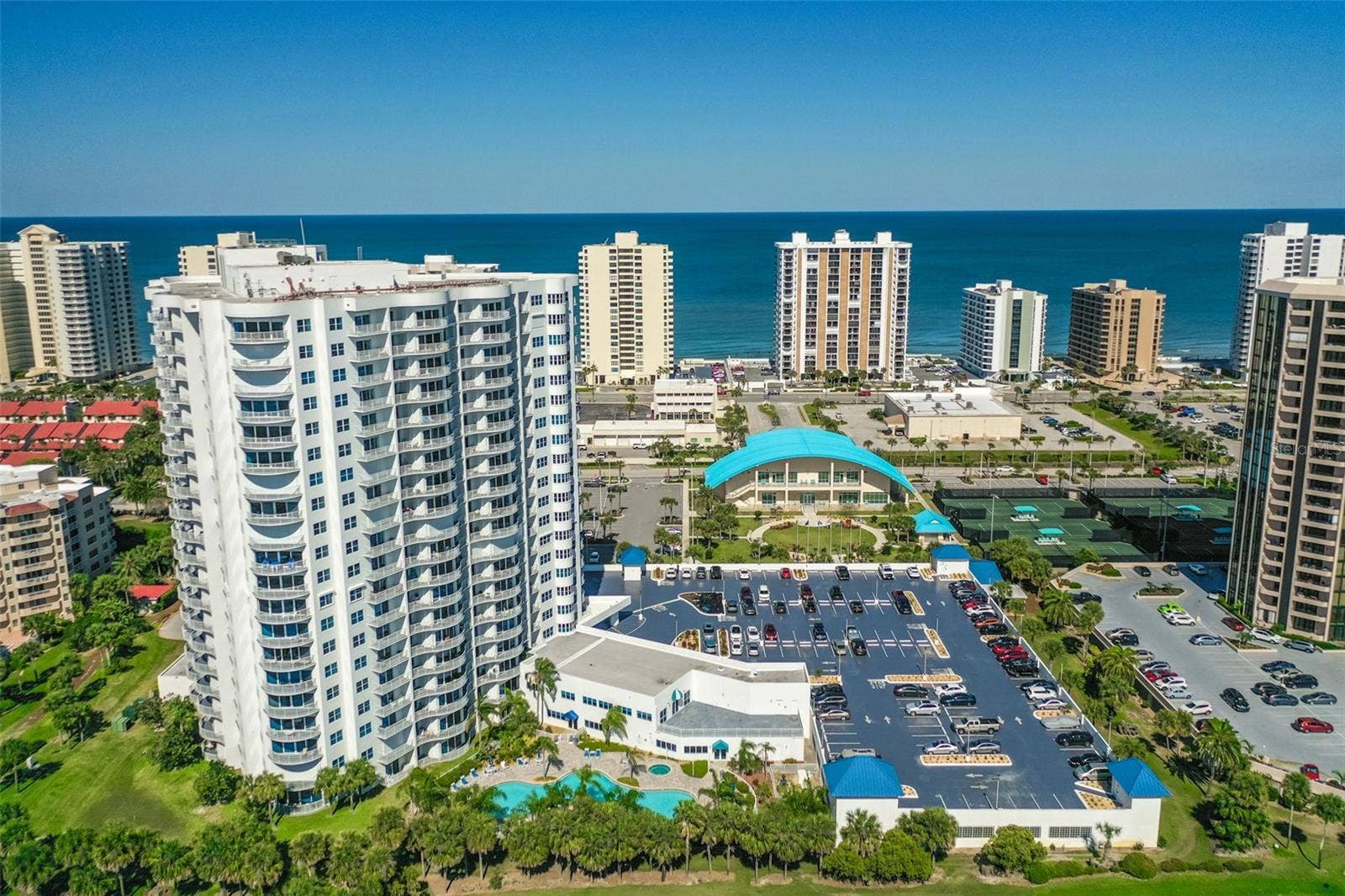 2 OCEANS WEST BOULEVARD, #406, Daytona Beach Shores, FL 32118