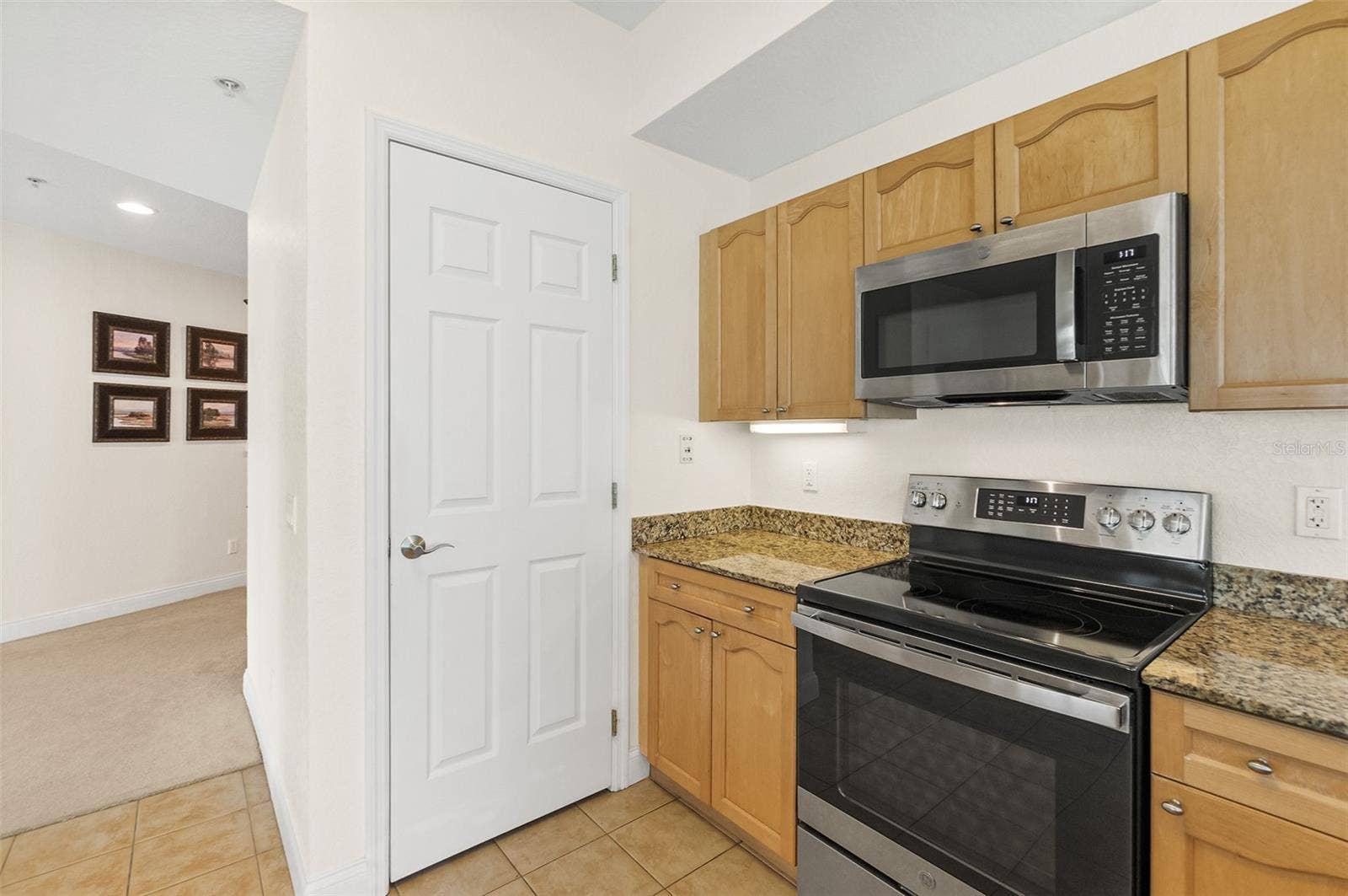2 OCEANS WEST BOULEVARD, #406, Daytona Beach Shores, FL 32118