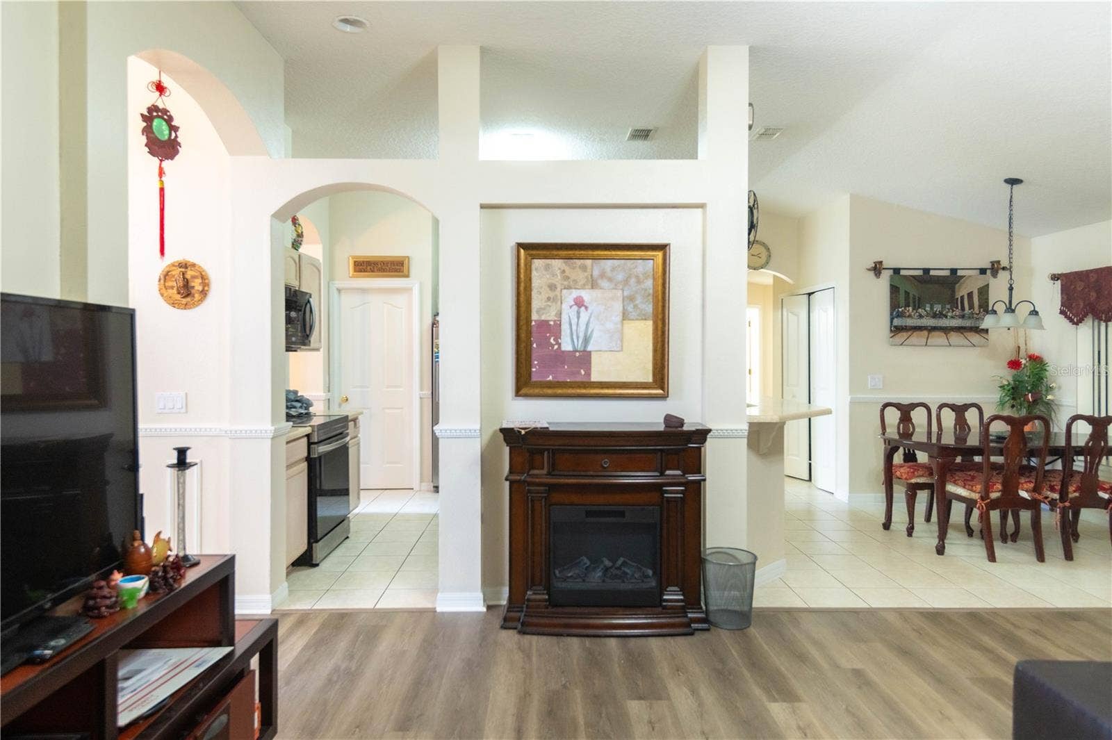 1306 ISLAND COVE DRIVE, Deland, FL 32724 1306 ISLAND COVE DRIVE, Deland, FL 32724