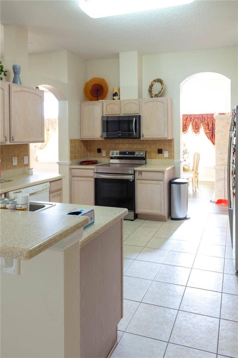 1306 ISLAND COVE DRIVE, Deland, FL 32724 1306 ISLAND COVE DRIVE, Deland, FL 32724