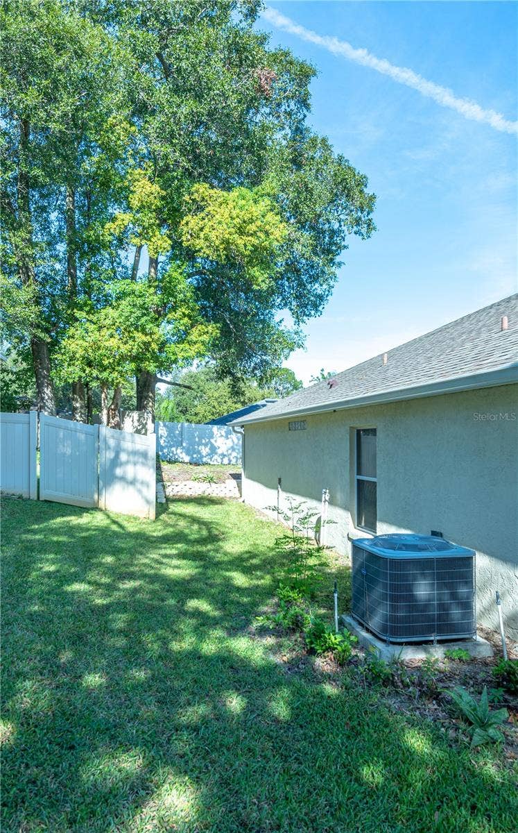 1306 ISLAND COVE DRIVE, Deland, FL 32724 1306 ISLAND COVE DRIVE, Deland, FL 32724