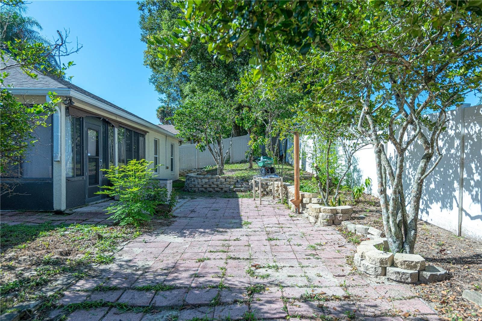 1306 ISLAND COVE DRIVE, Deland, FL 32724 1306 ISLAND COVE DRIVE, Deland, FL 32724