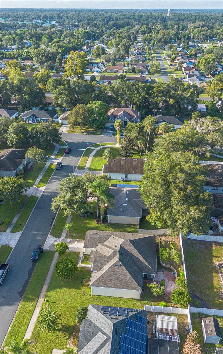 1306 ISLAND COVE DRIVE, Deland, FL 32724 1306 ISLAND COVE DRIVE, Deland, FL 32724