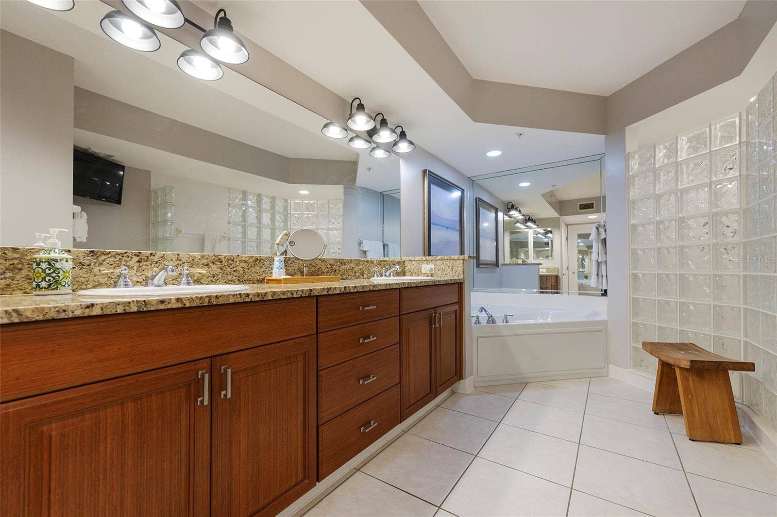 3315 S ATLANTIC AVENUE, #205, Daytona Beach Shores, FL 32118