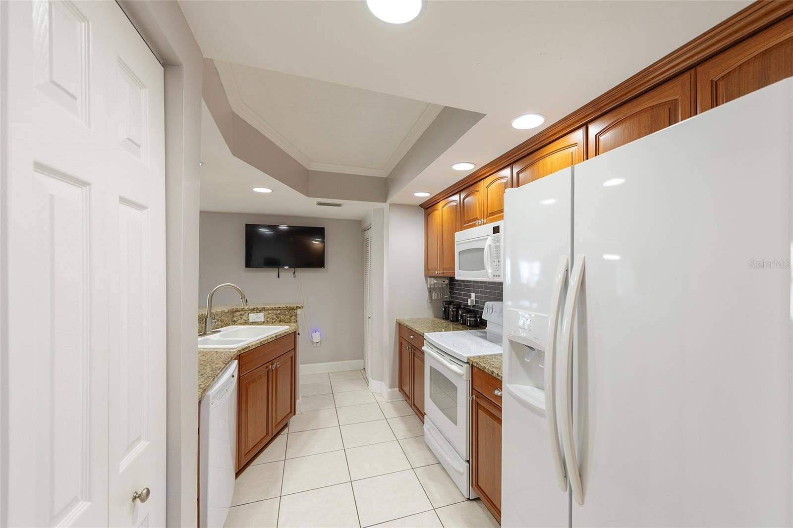 3315 S ATLANTIC AVENUE, #205, Daytona Beach Shores, FL 32118