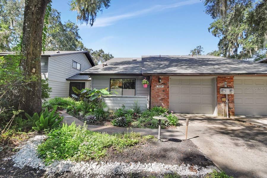 Property photo for 904 VILLAGE GREEN ROAD, #3, Deland, FL