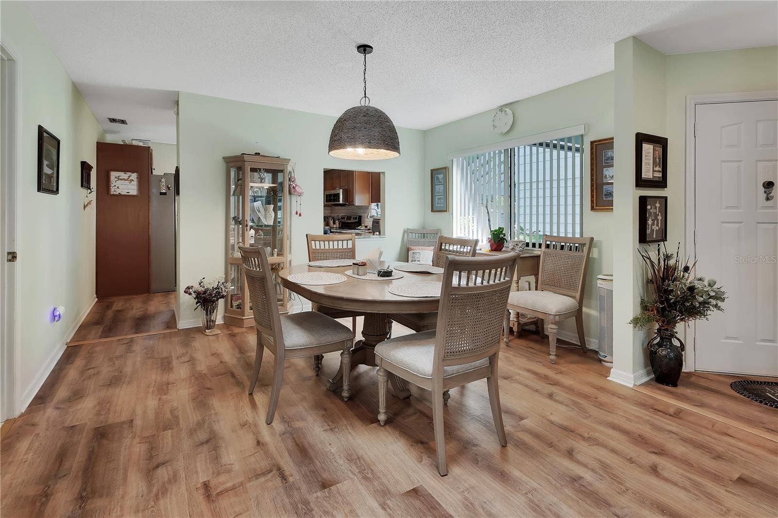 904 VILLAGE GREEN ROAD, #3, Deland, FL 32720 904 VILLAGE GREEN ROAD, #3, Deland, FL 32720