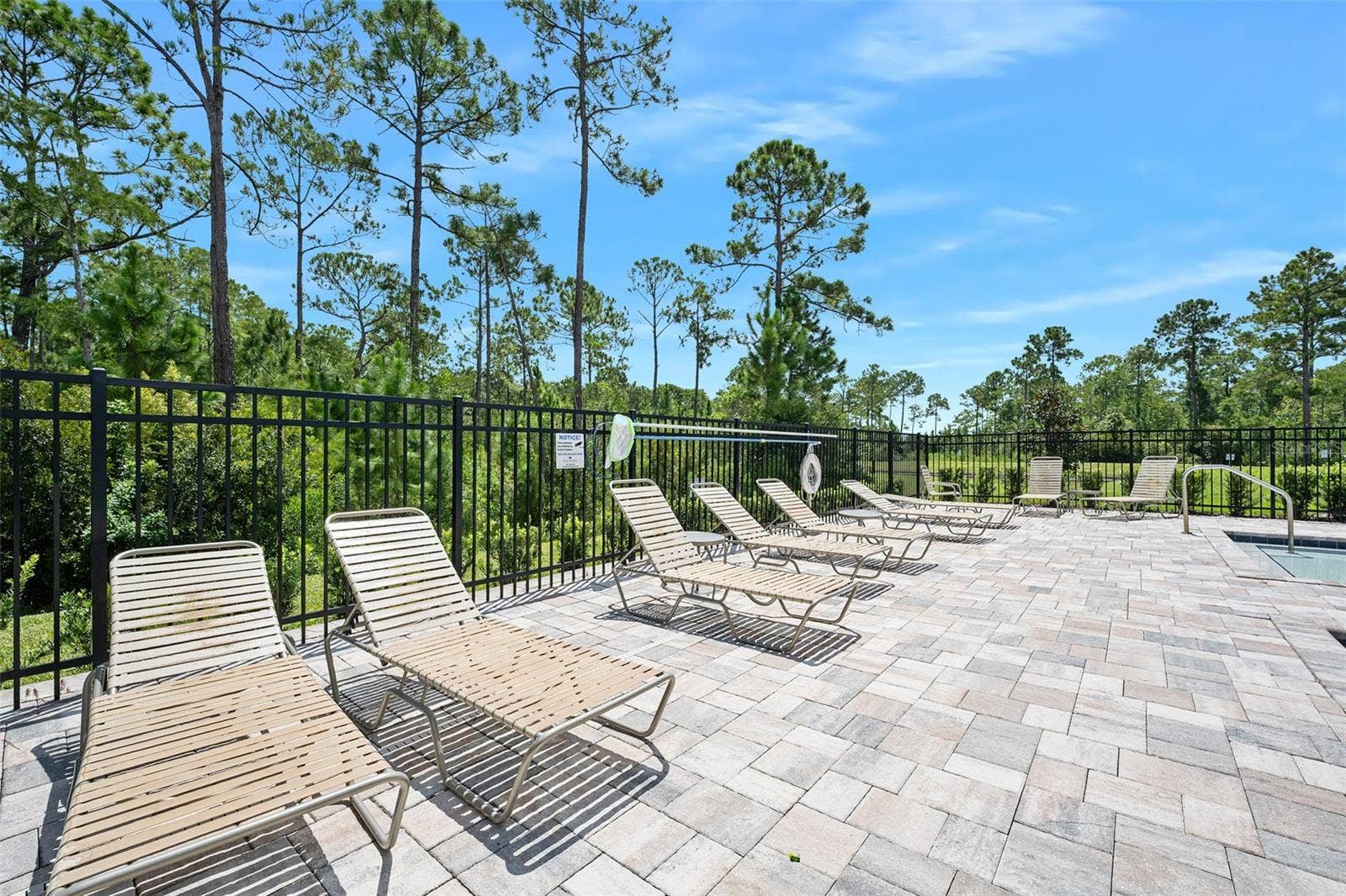 166 REENA DRIVE, Daytona Beach, FL 32117 Lounge chairs