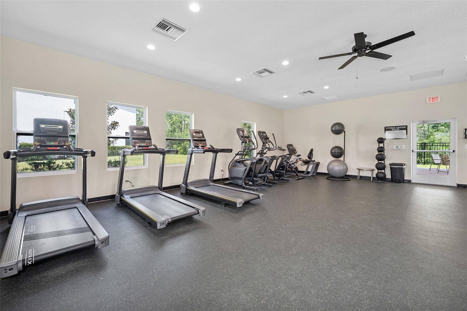 166 REENA DRIVE, Daytona Beach, FL 32117 Community gym