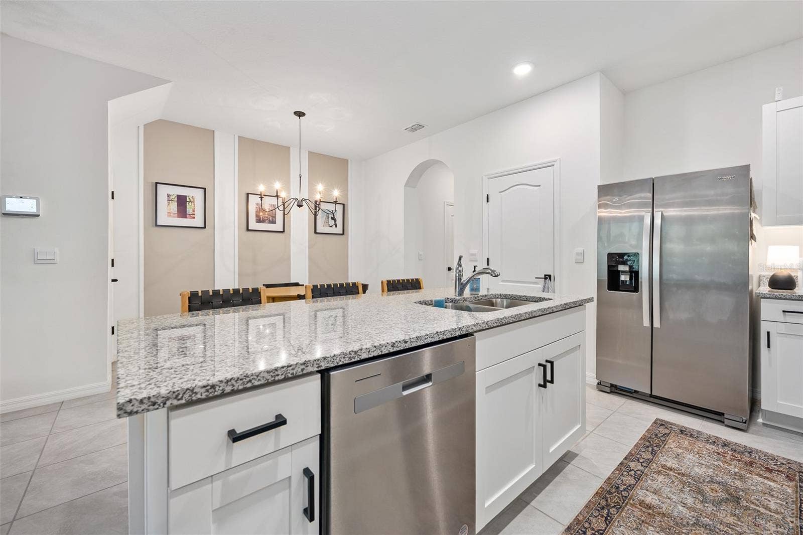 166 REENA DRIVE, Daytona Beach, FL 32117 Updated cabinet hardware