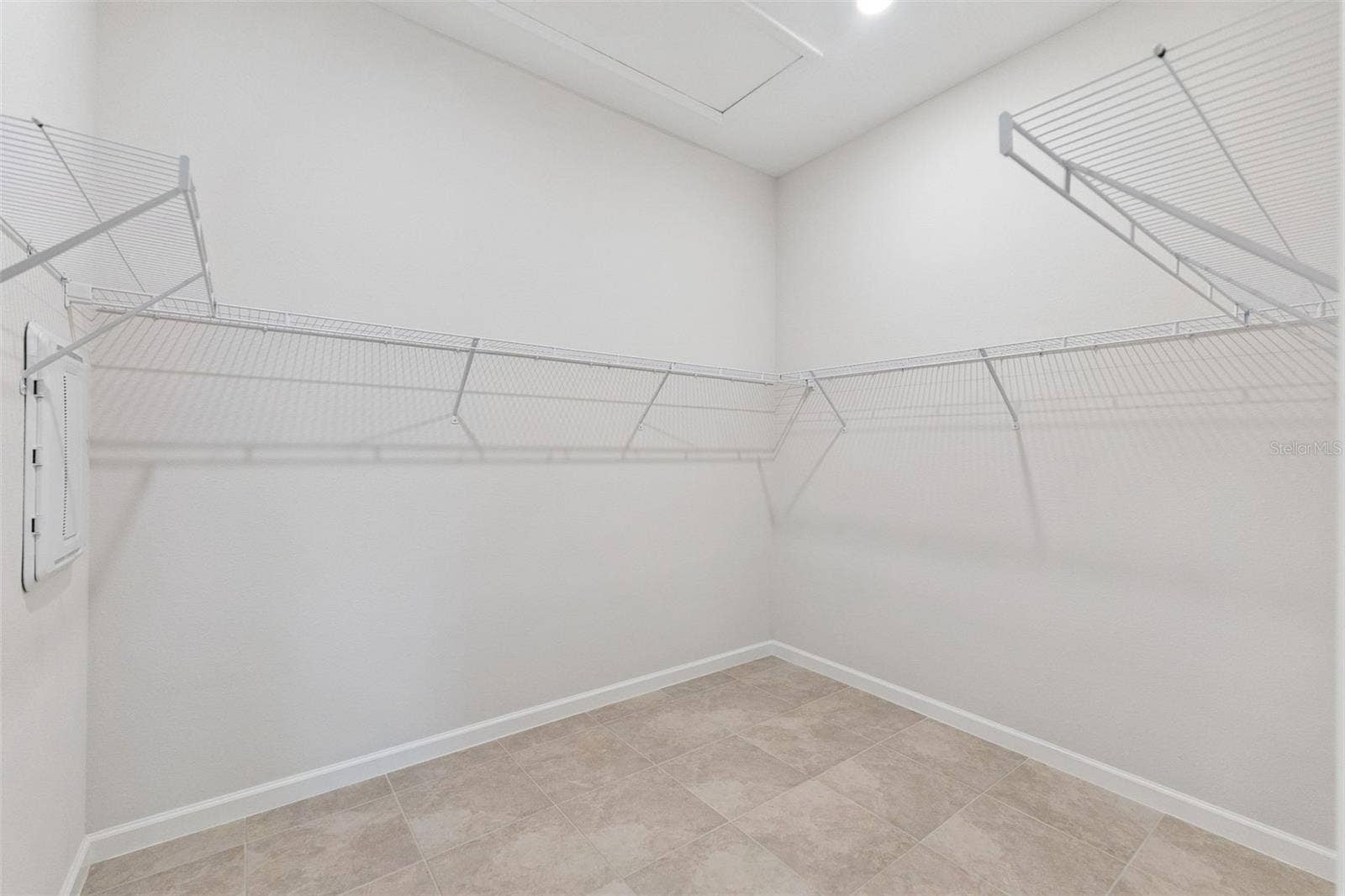 3274 BAILEY ANN DRIVE, Ormond Beach, FL 32174 3274 BAILEY ANN DRIVE, Ormond Beach, FL 32174