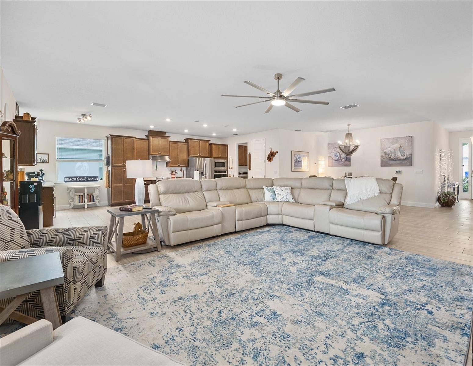 2844 MONAGHAN DRIVE, Ormond Beach, FL 32174 Spacious living area
