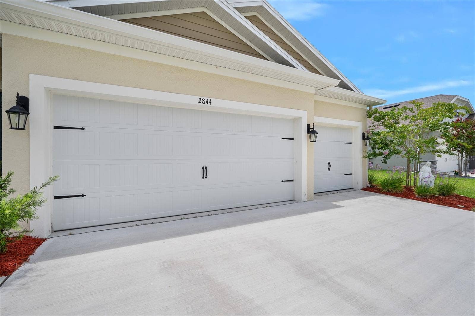 2844 MONAGHAN DRIVE, Ormond Beach, FL 32174 3-car garage